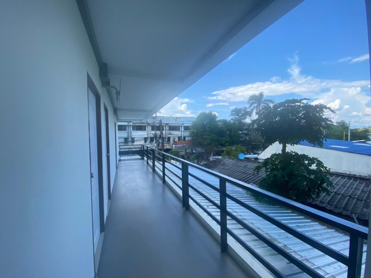 Oyo 1135 Triple A Residence Chiang Mai Bagian luar foto