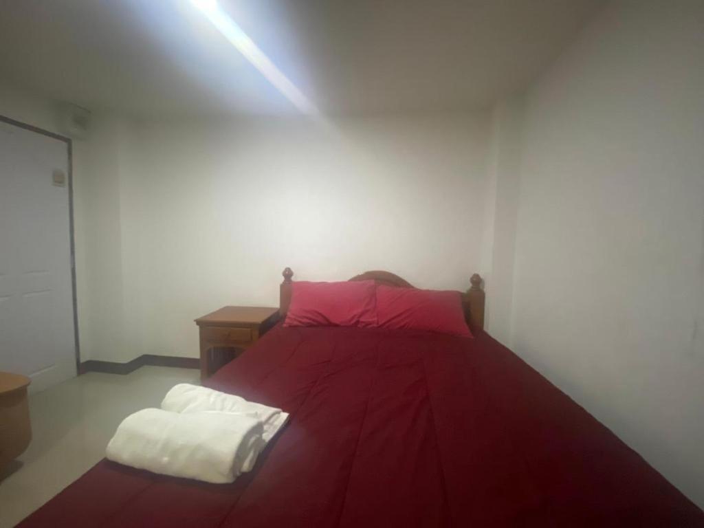Oyo 1135 Triple A Residence Chiang Mai Bagian luar foto