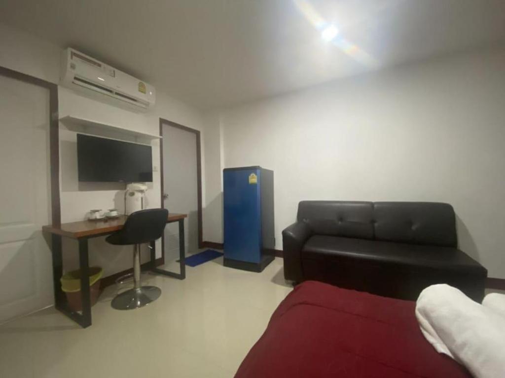 Oyo 1135 Triple A Residence Chiang Mai Bagian luar foto
